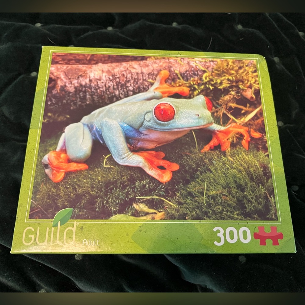 Guild 300-Piece Tree Frog Puzzle